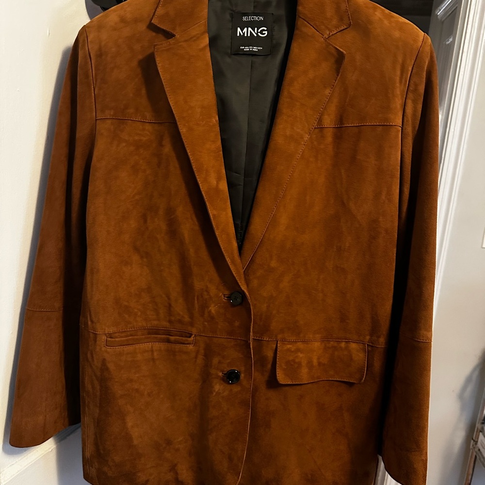 Mango Tan Suede Women's Blazer. Price is firm. NOT ACCEPTING OFFERS - Picture 16 of 16